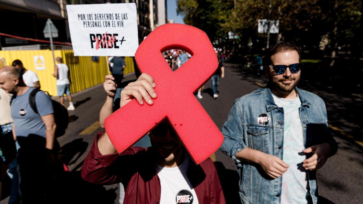 Manifestantes durante la Cuarta Marcha Positiva, organizada por Pride Positivo.