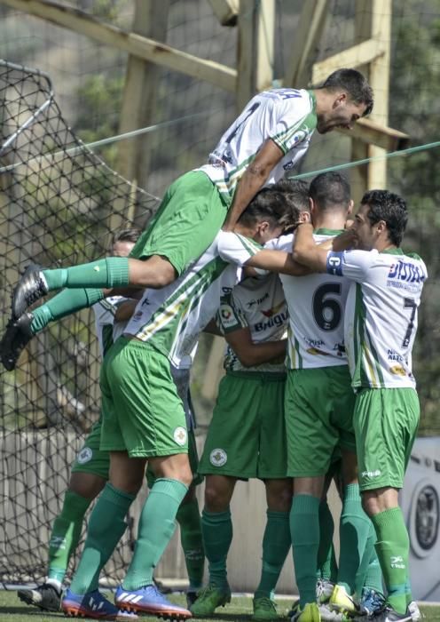 08/10/2017 SANTA BRÍGIDA. Partido 3º división Canaria Sta. Brígida - Las Socas. FOTOS: J. PÉREZ CURBELO