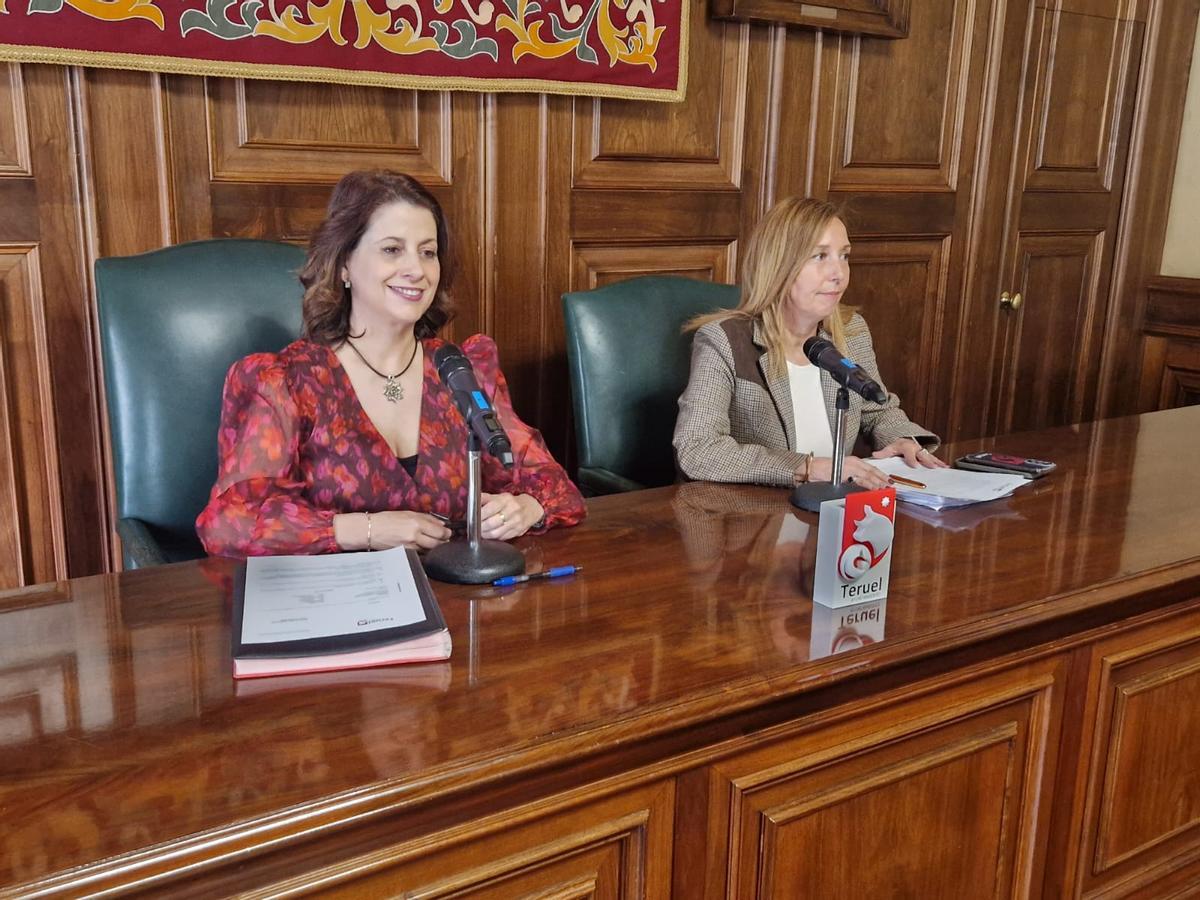 La alcaldesa Emma Buj, este lunes, tras la Junta de Gobierno.