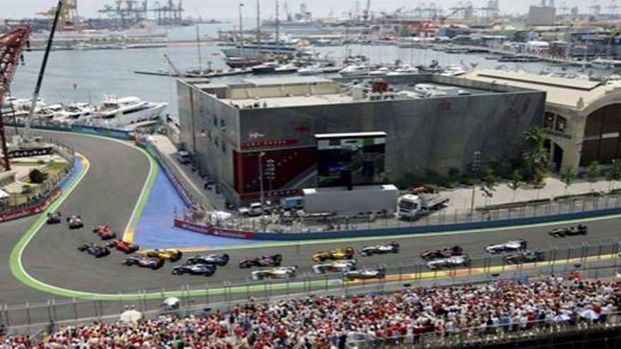 Un momento del Gran Premio de Europa en Valencia el año pasado.