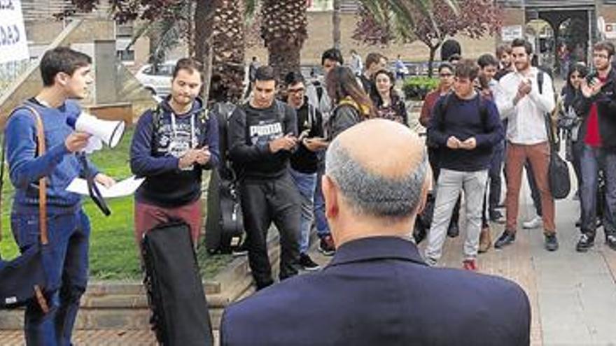 EL CONSERVATORIO DE MÚSICA QUIERE SER UNIVERSITARIO