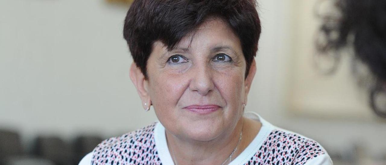 Carmen Robles, reelegida decana de Medicina
