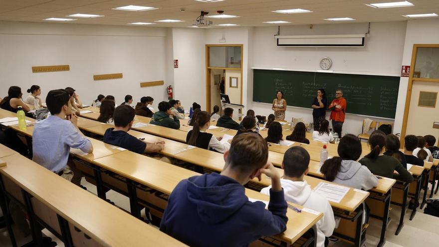 La universidad pasa factura emocional en Galicia: casi 500 estudiantes piden ayuda psicológica a sus campus en un año