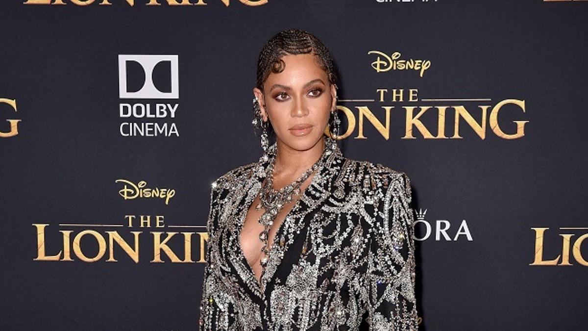 El look más barroco de Beyoncé en el preestreno de 'El Rey León'