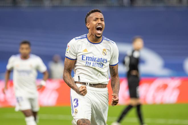 Eder Militao (50 millones de euros) - Real Madrid