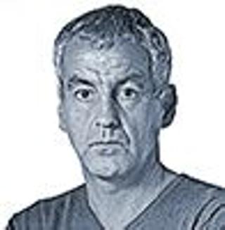 Matías Vallés