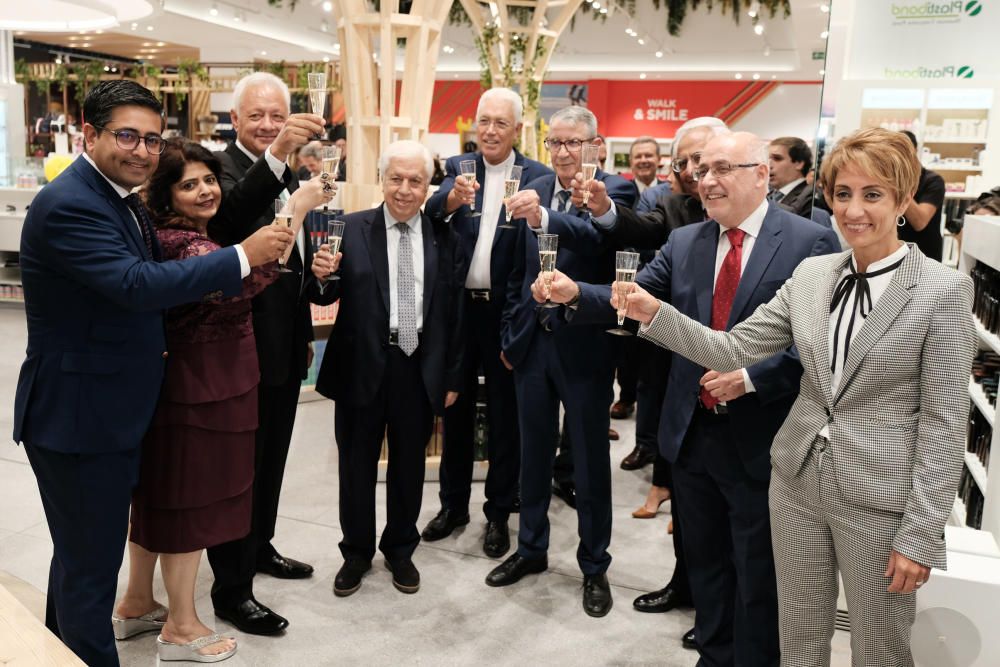 Inauguración del centro comercial Mogán Mall