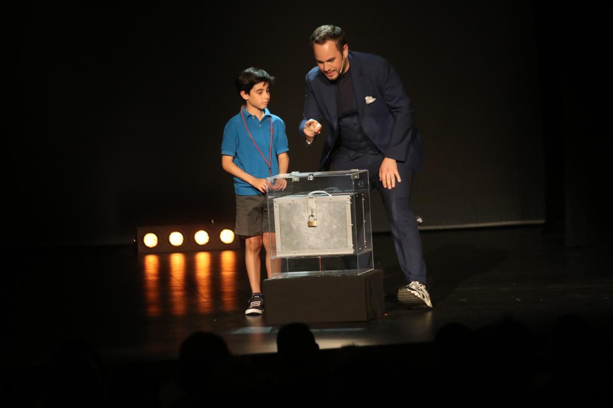 Un momento de la actuación de Jorge Blass en el Gran Teatro de Córdoba.