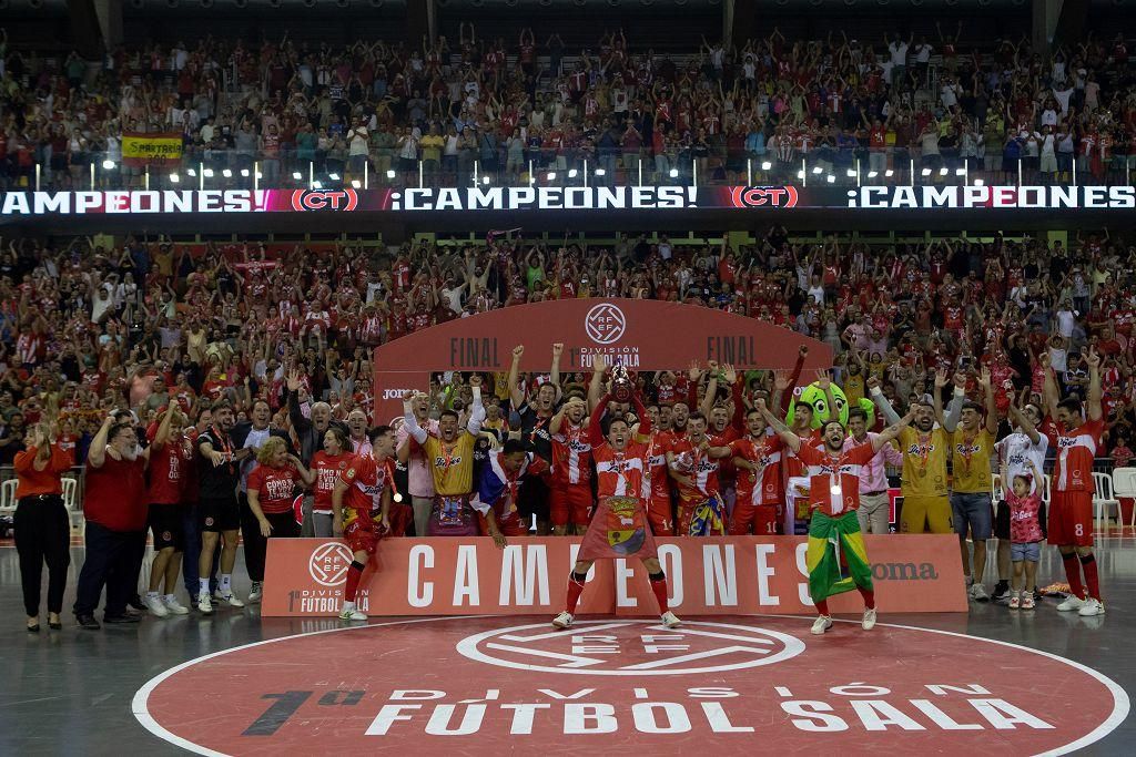 El Jimbee Cartagena celebra su segunda luga consecutiva