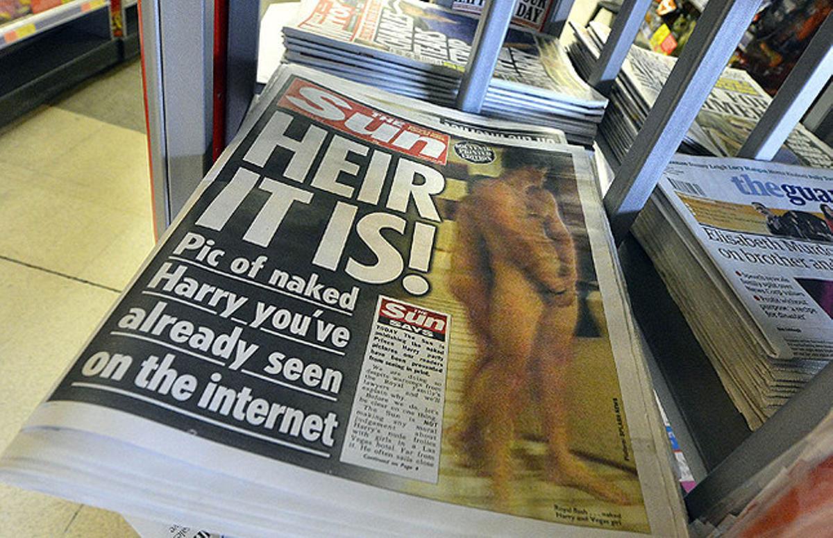 Exemplars de ’The Sun’, en un quiosc de Londres. Exemplars de ’The Sun’, en un quiosc de Londres.