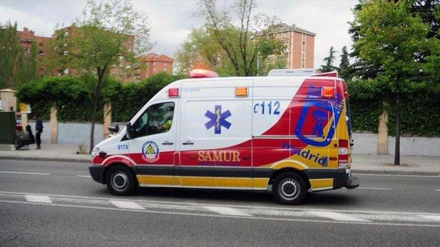 Una niña de 3 años muere atropellada por una moto en Madrid