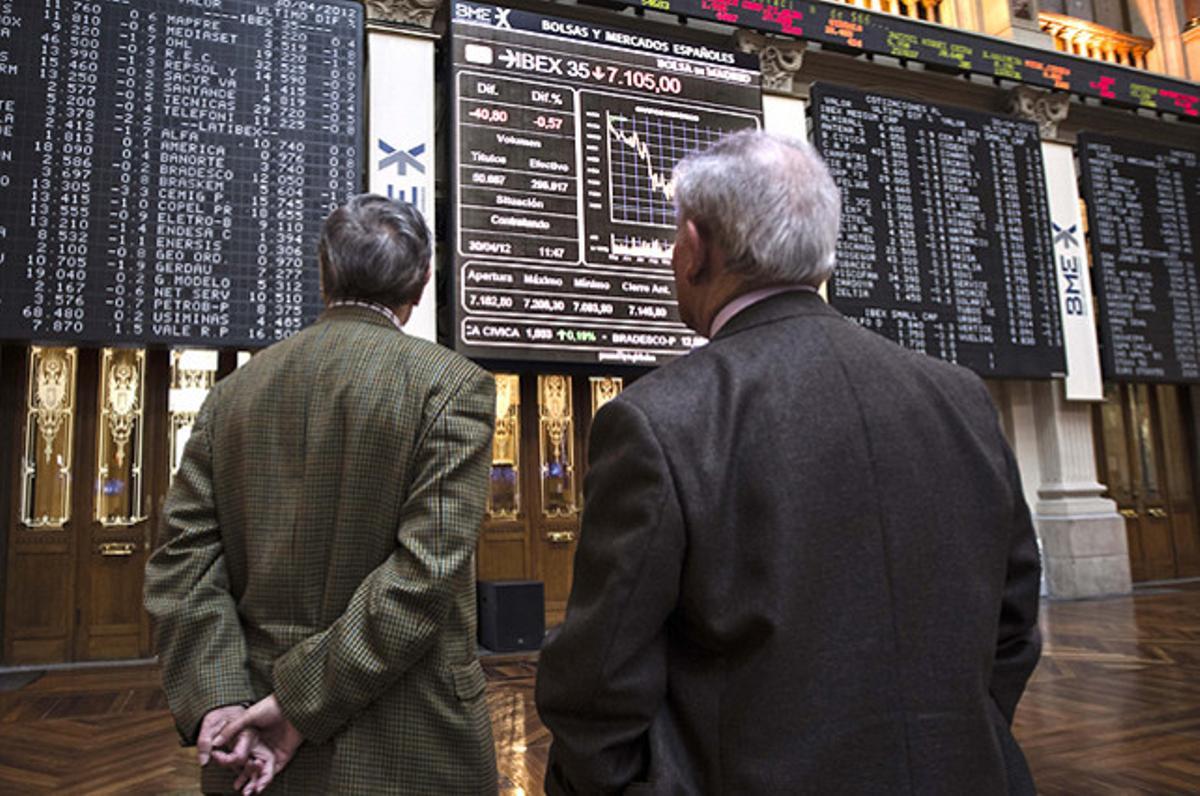 La borsa espanyola tanca el mes d’abril amb una caiguda al voltant del 10 %, la més pronunciada des del mes de novembre passat.