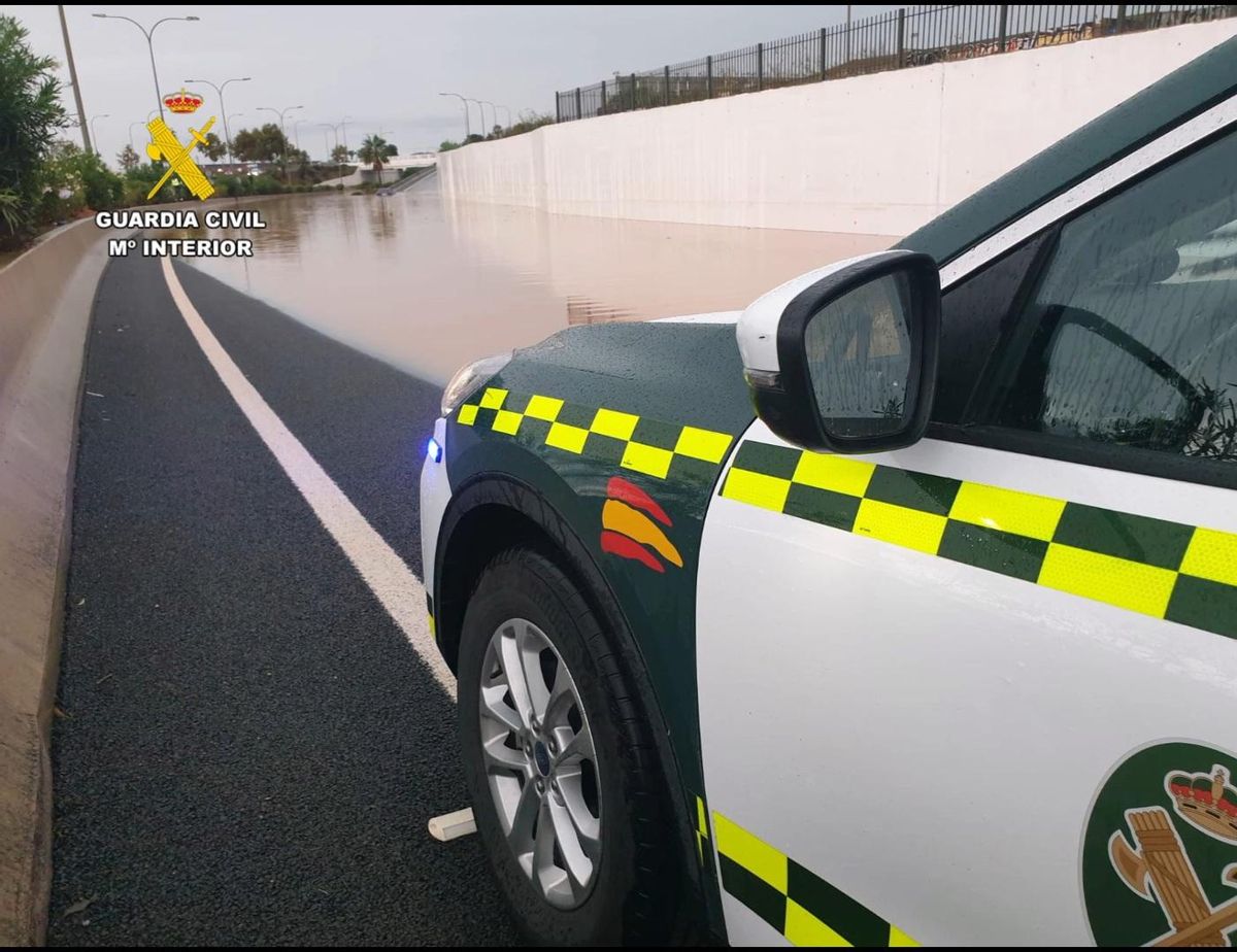 d00d3c93 b2f6 471d be30 330ec1a32037 alta libre aspect ratio default 0 – Diario de Ibiza News Civil Guard During 'Alice' Storm