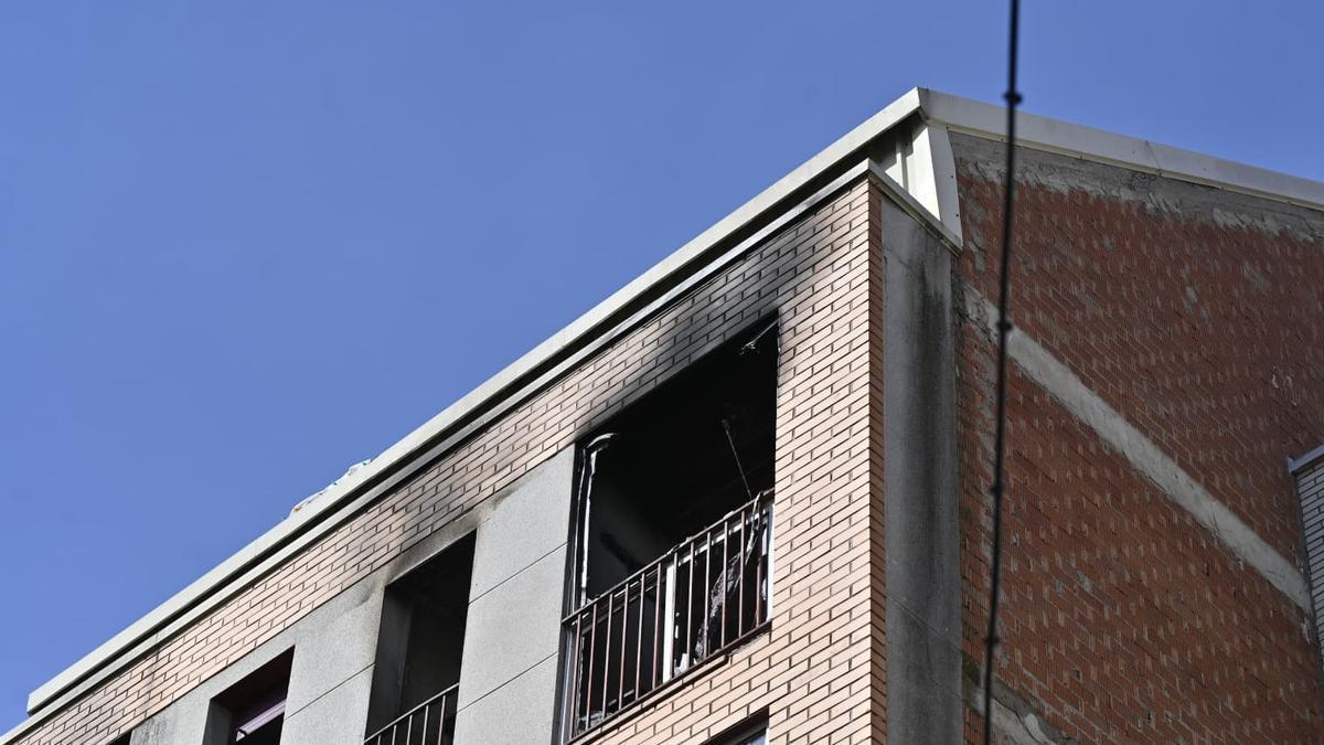 Incendio en una vivienda del barrio zaragozano del Arrabal.
