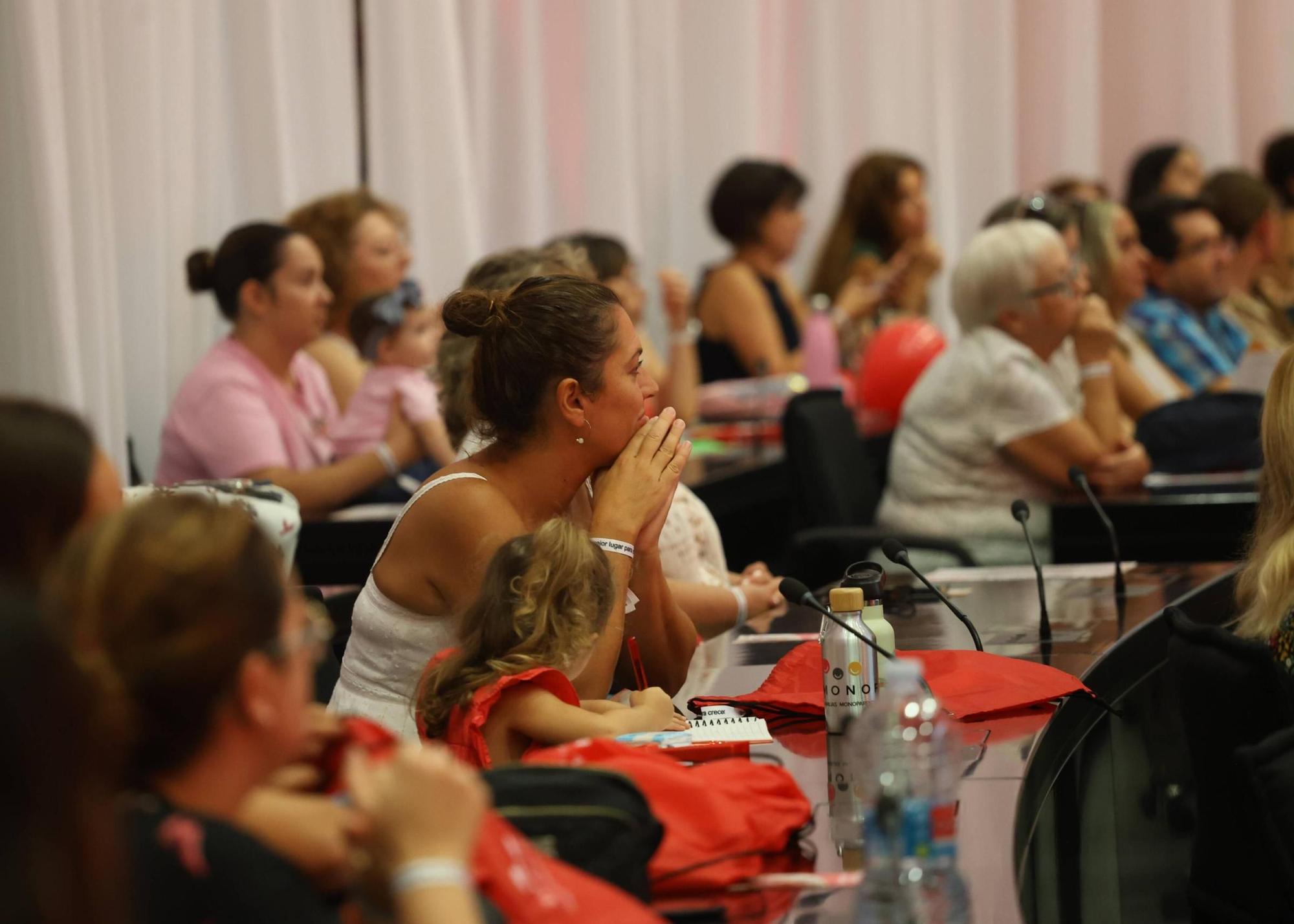 Congreso de familias monoparentales en València