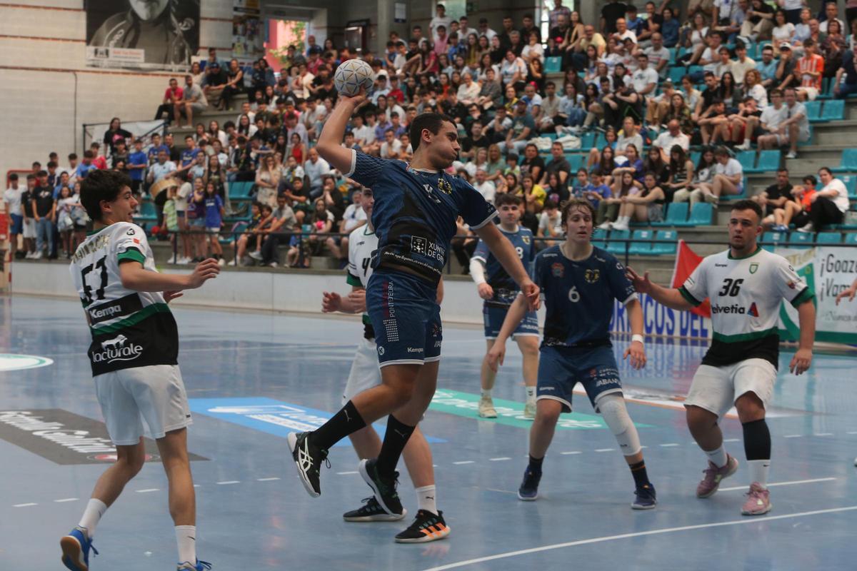 Las imágenes del Sector Juvenil de Balonmano. Luceros-Anaitasuna