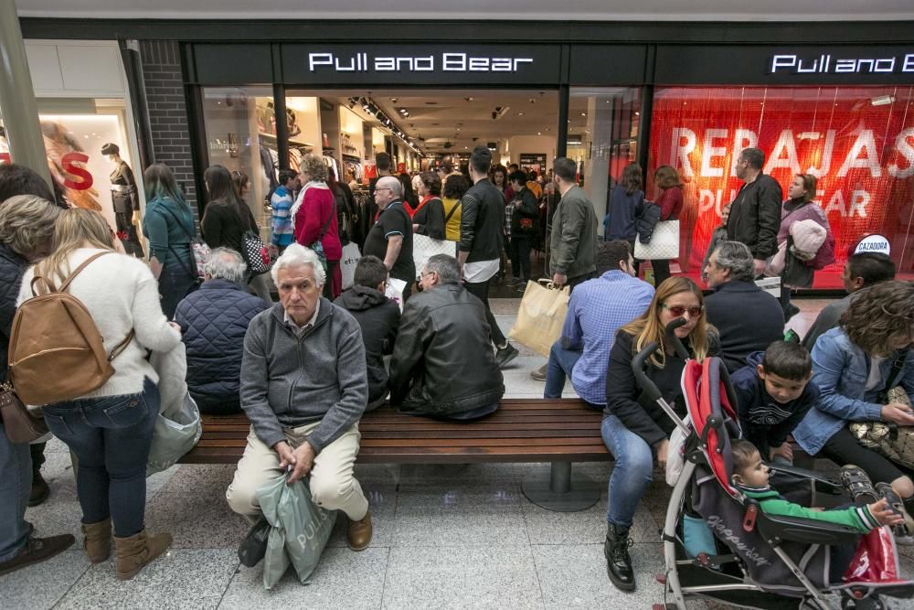 Las rebajas arracan fuerte en Elche