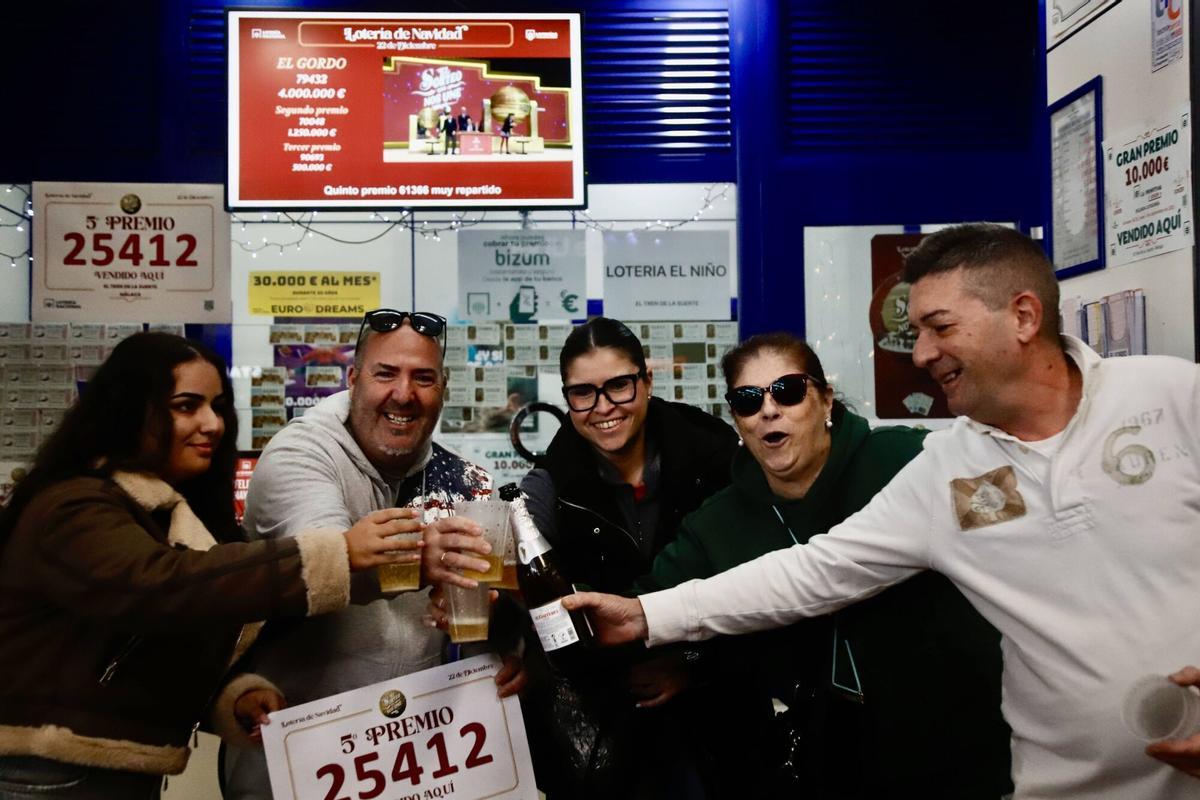 El 25412, quinto premio, reparte más de 8,2 millones de euros en Vialia