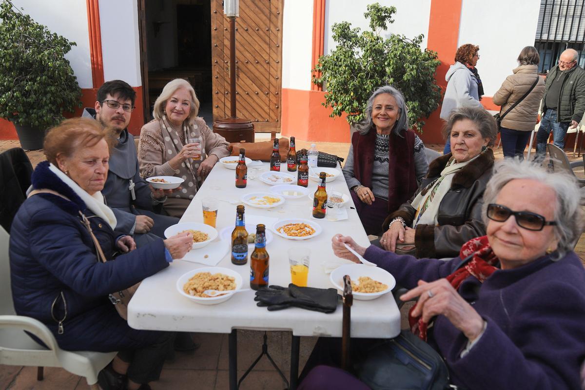 Cruz Blanca celebra sus migas solidarias Cruz Blanca celebra sus migas solidarias