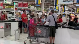 Caos en el Alcampo de Telde: un fallo informático obliga a evacuar a los clientes