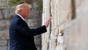 Trump en el Muro de las Lamentaciones en Jerusalén.