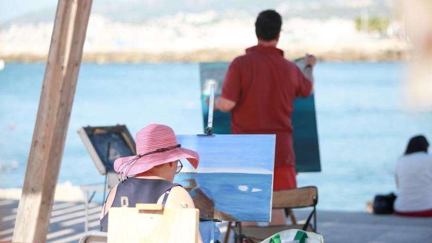 Dos de los cuarenta inscritos en esta Trobada de pintors, se inspiran en el mar.