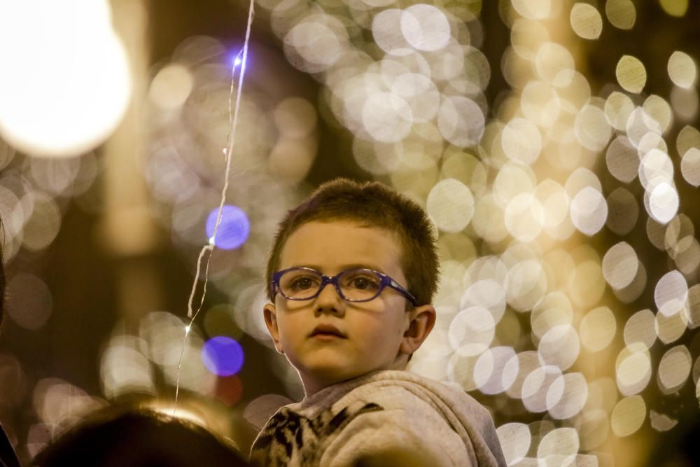 Encendido de las luces de Navidad: una ciudad prendida