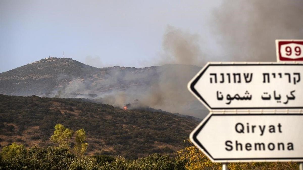 Uno de los incendios del Líbano, cerca de la base de Har Dov, en la frontera israelí.