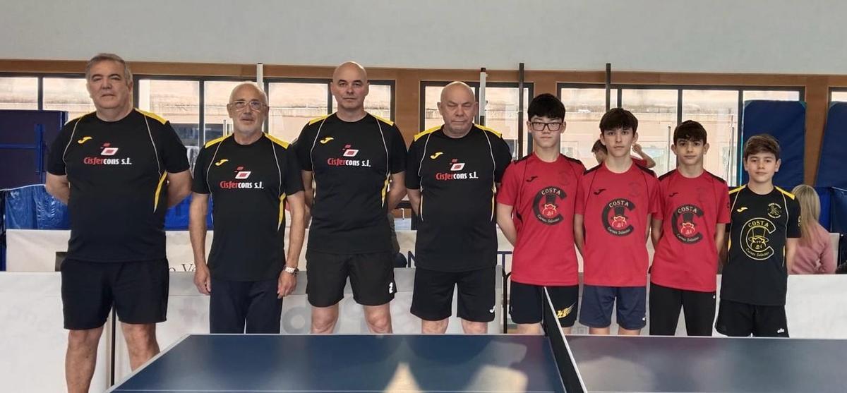 Los palistas de 2ª autonómica dieron una alegría al club olivense