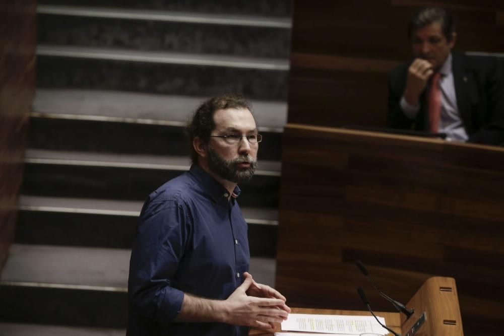 Debate en la Junta sobre los presupuestos asturianos