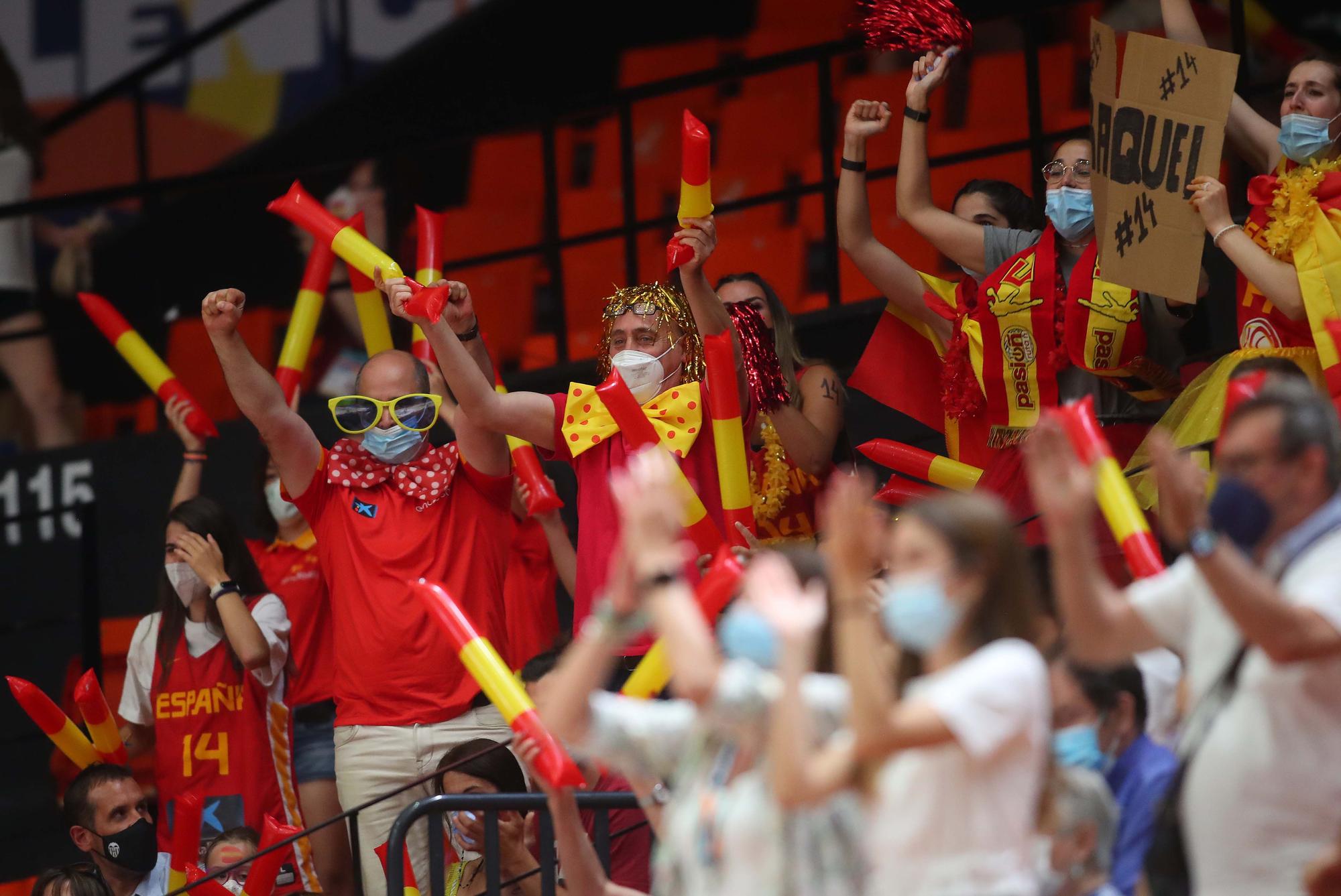 Las imágenes del Serbia - España del Eurobasket