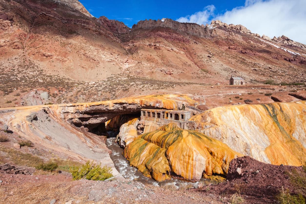 El puente del Inca, en Mendoza