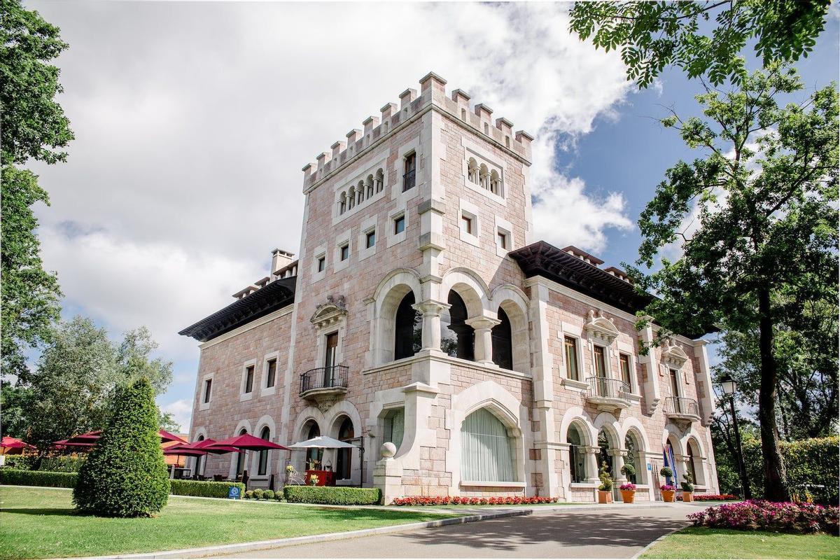 Hotel CASTILLO DEL BOSQUE LA ZOREDA, La Manjoya, Oviedo (Asturias)