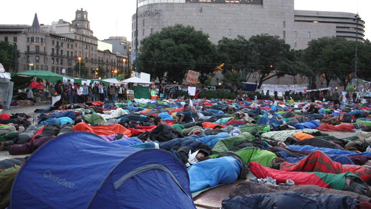 Indignados en la plaza de Catalunya