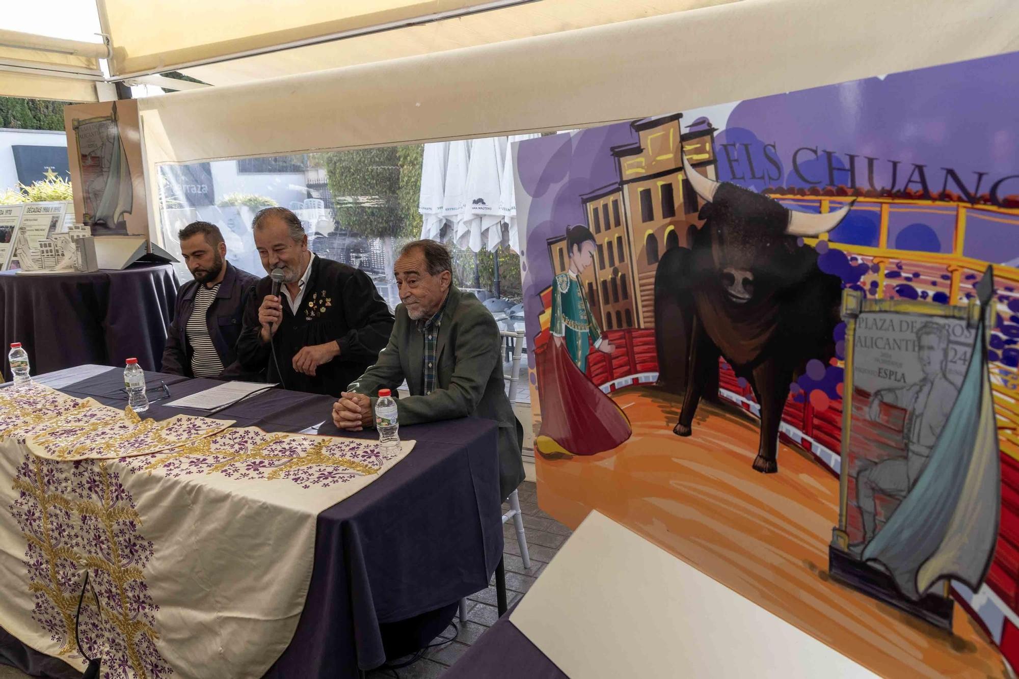 La Barraca 'Els Chuanos' presenta su portada dedicada al torero Paquito Esplá en el centenario de su nacimiento