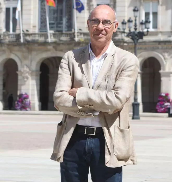 «Se o Goberno non quere quedar en minoría, debe ser máis humilde»