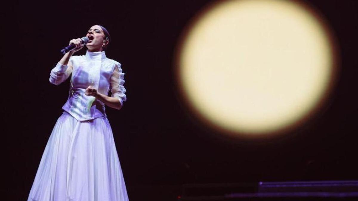 Blanca Paloma durante su actuación en el Palau Sant Jordi Club