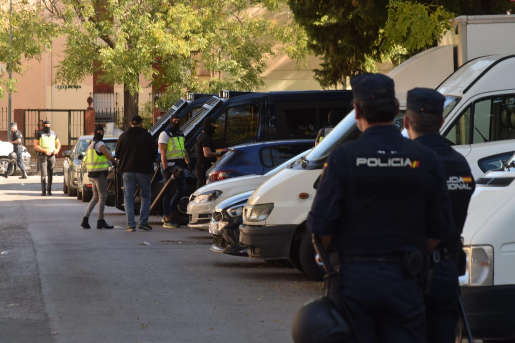 Policía Nacional en la Operación Vulcano/Helio de las Tres Mil Viviendas
