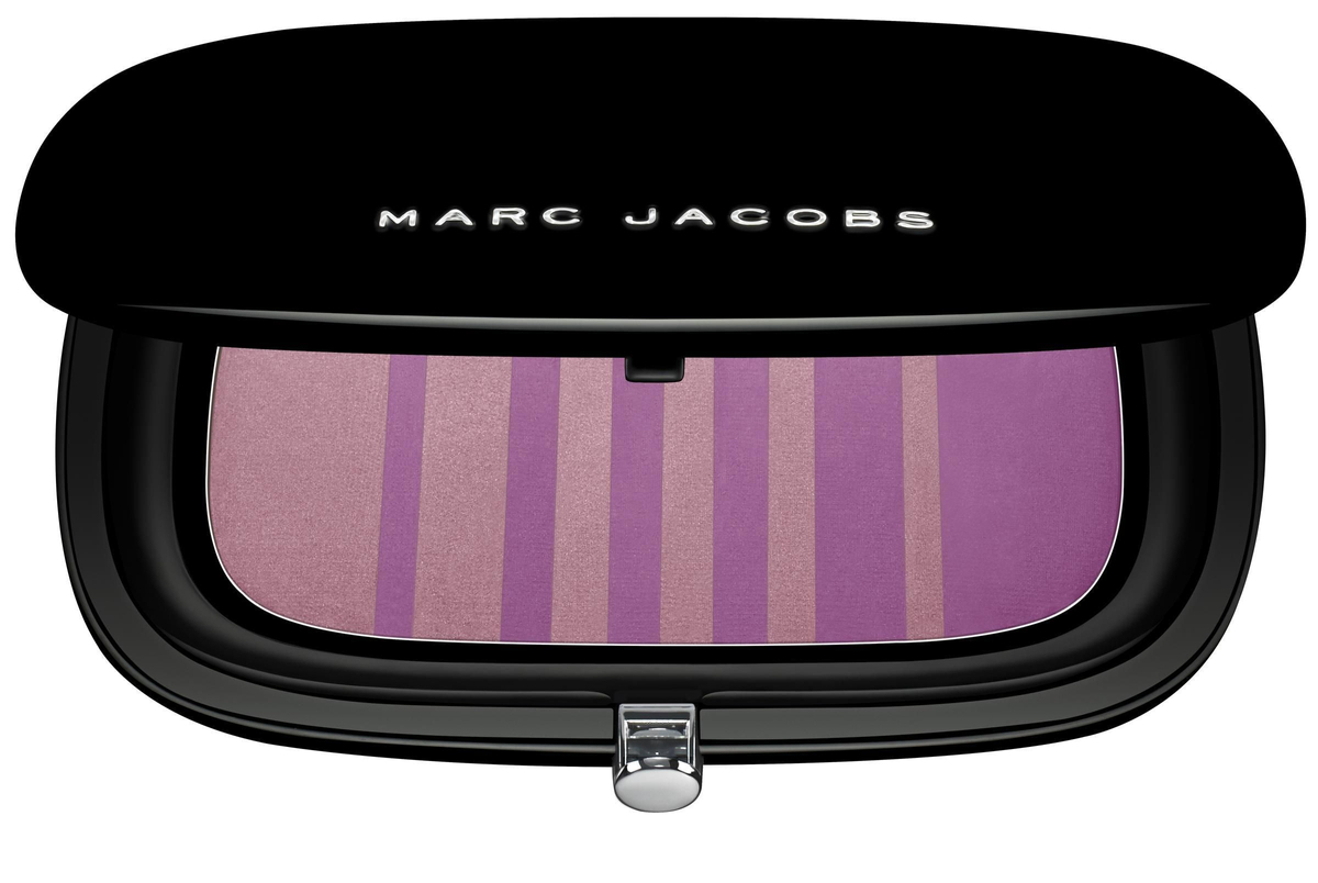 Maquillaje para amantes de los unicornios: 'air blush' de Marc Jacobs (39,90€), de venta exclusiva en Sephora