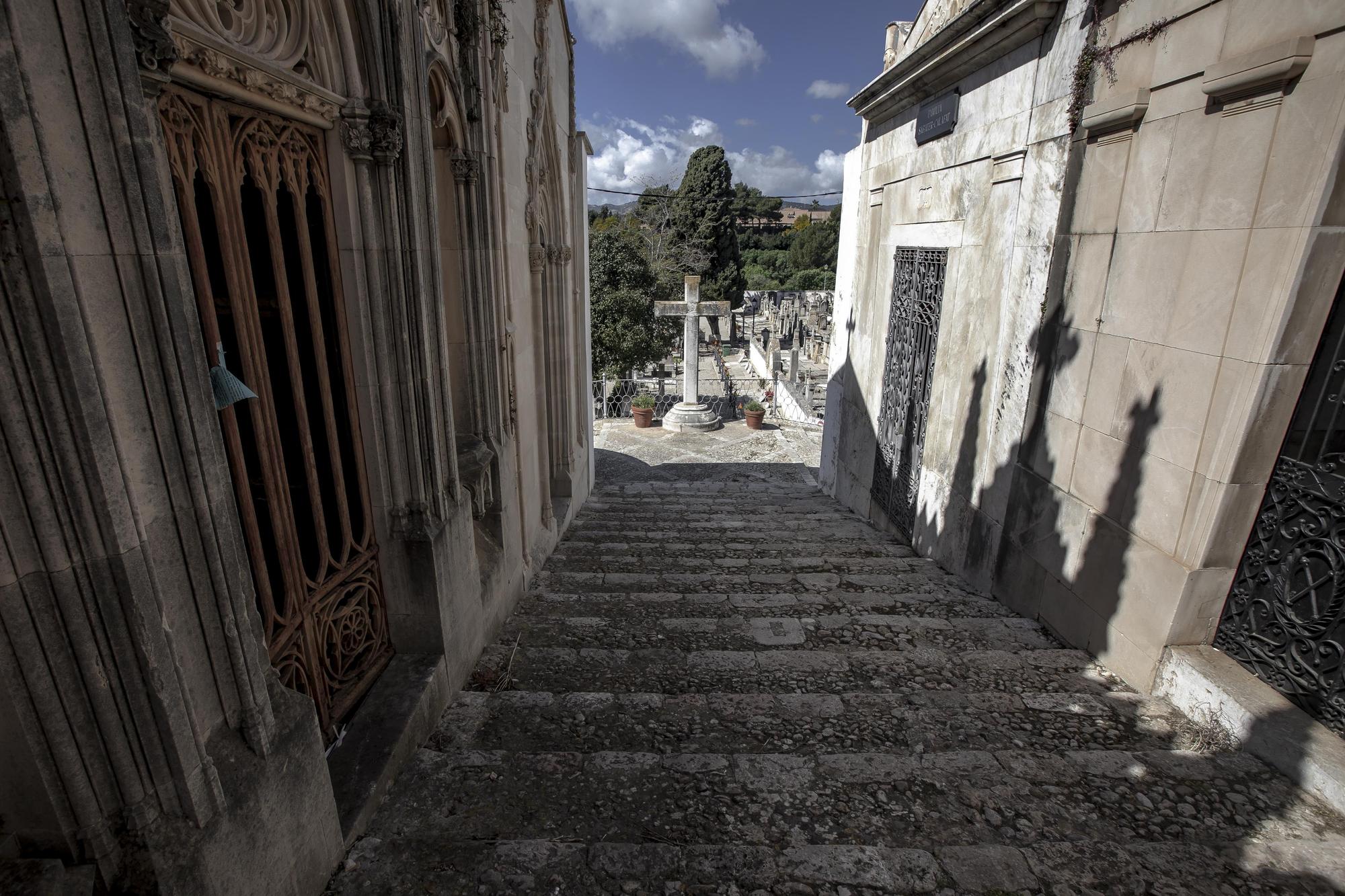 El cementerio de Palma acumula dos siglos de historia y arte