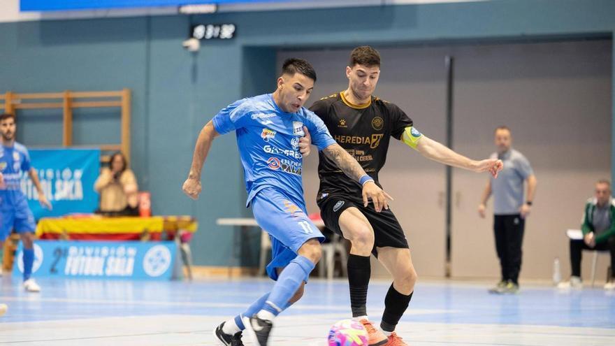 Choque de altos vuelos del Gasifred Atlético en Sa Blanca Dona