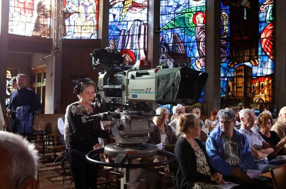 Live-Übertragung des ZDF vom Gottesdienst in der Porciúncula an der Playa de Palma am 19. April 2026