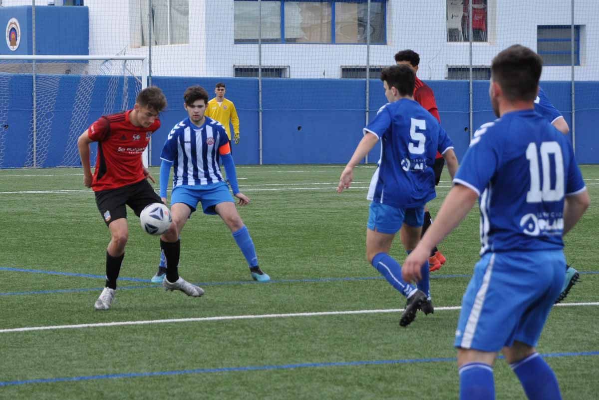 Imágenes de la jornada de fútbol base (17/18 abril)