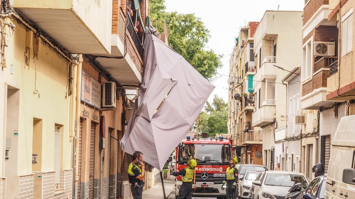 La ola de calor deja un reventón térmico en Elda y Petrer y una fuerte tormenta en Banyeres