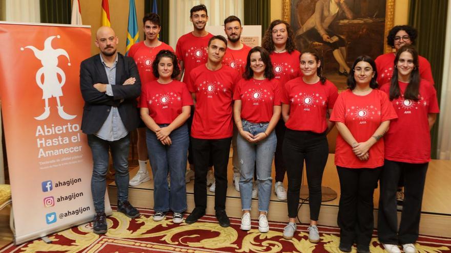 Abierto Hasta el Amanecer, &quot;al borde del colapso&quot; por una deuda del Ayuntamiento