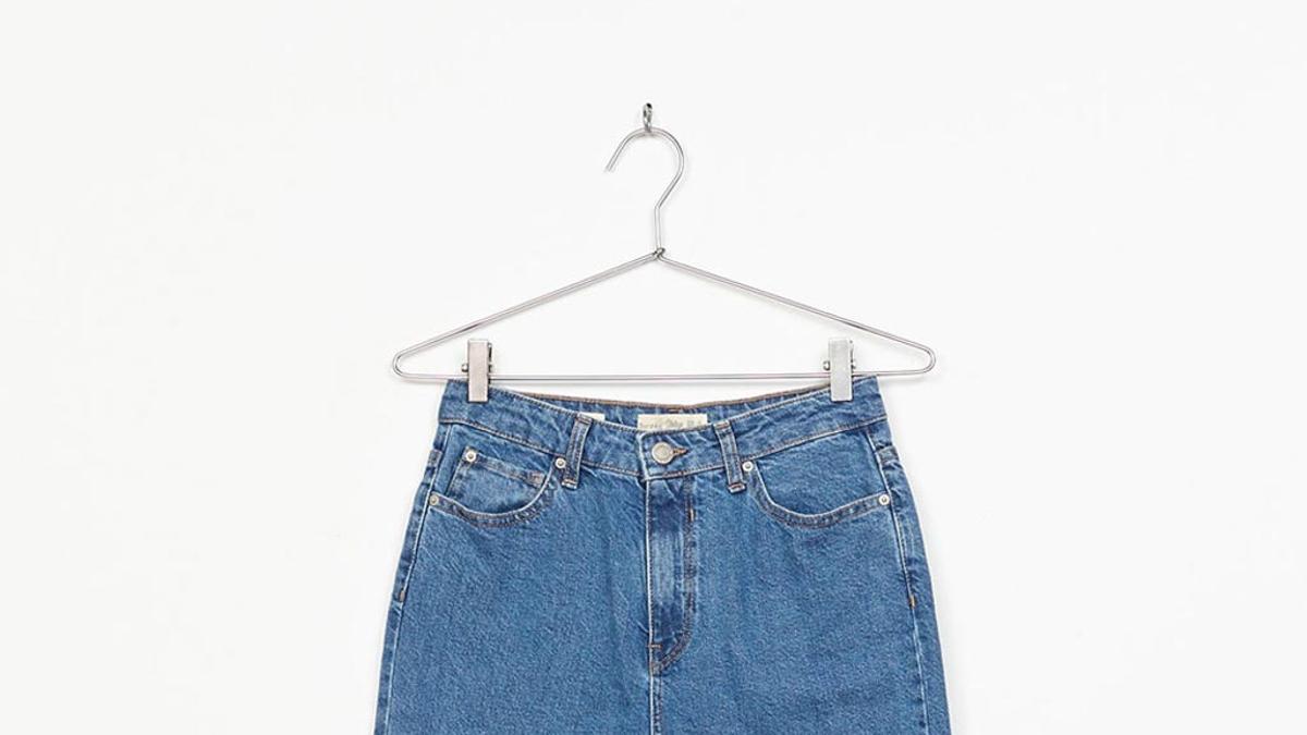 Jeans hight waist 'Mom Fit' de Bershka