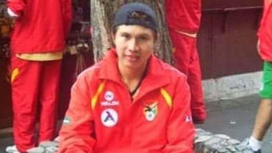 Dramático: Fallece un futbolista boliviano por coronavirus tras perder a dos familiares por la pandemia