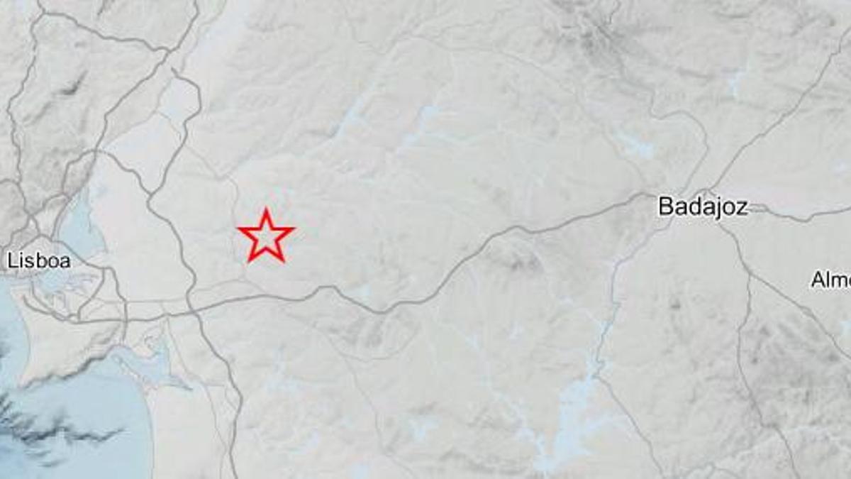 Mapa que muestra el epicentro del temblor y la distancia a Badajoz.