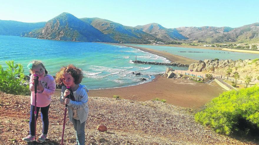 Bahía de Portmán: Tierra roja con historia