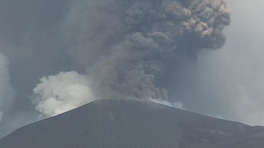 El volcán de La Palma desde Las Manchas este sábado